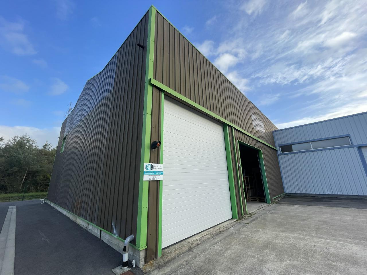 Local d'activité Liffré 320m² Location local d'activité Liffré Ille-et-Vilaine OLACT2420476 1